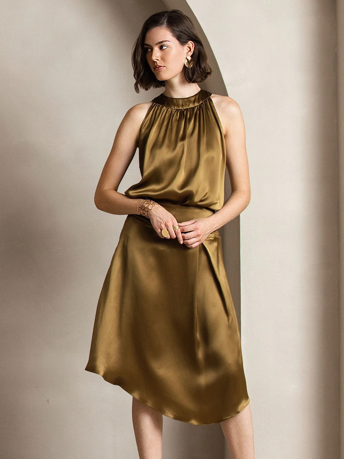 19Momme Silk Sleeveless Halter Neck Women's Top - Image 44