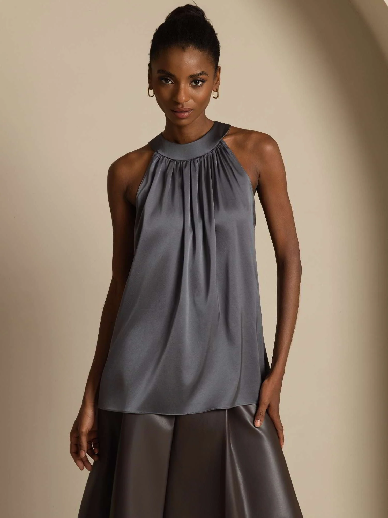 19Momme Silk Sleeveless Halter Neck Women's Top - Image 8