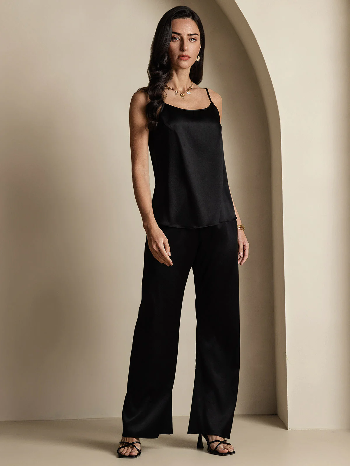 19Momme Silk Spaghetti Strap Round Neck Camisoles - Image 37