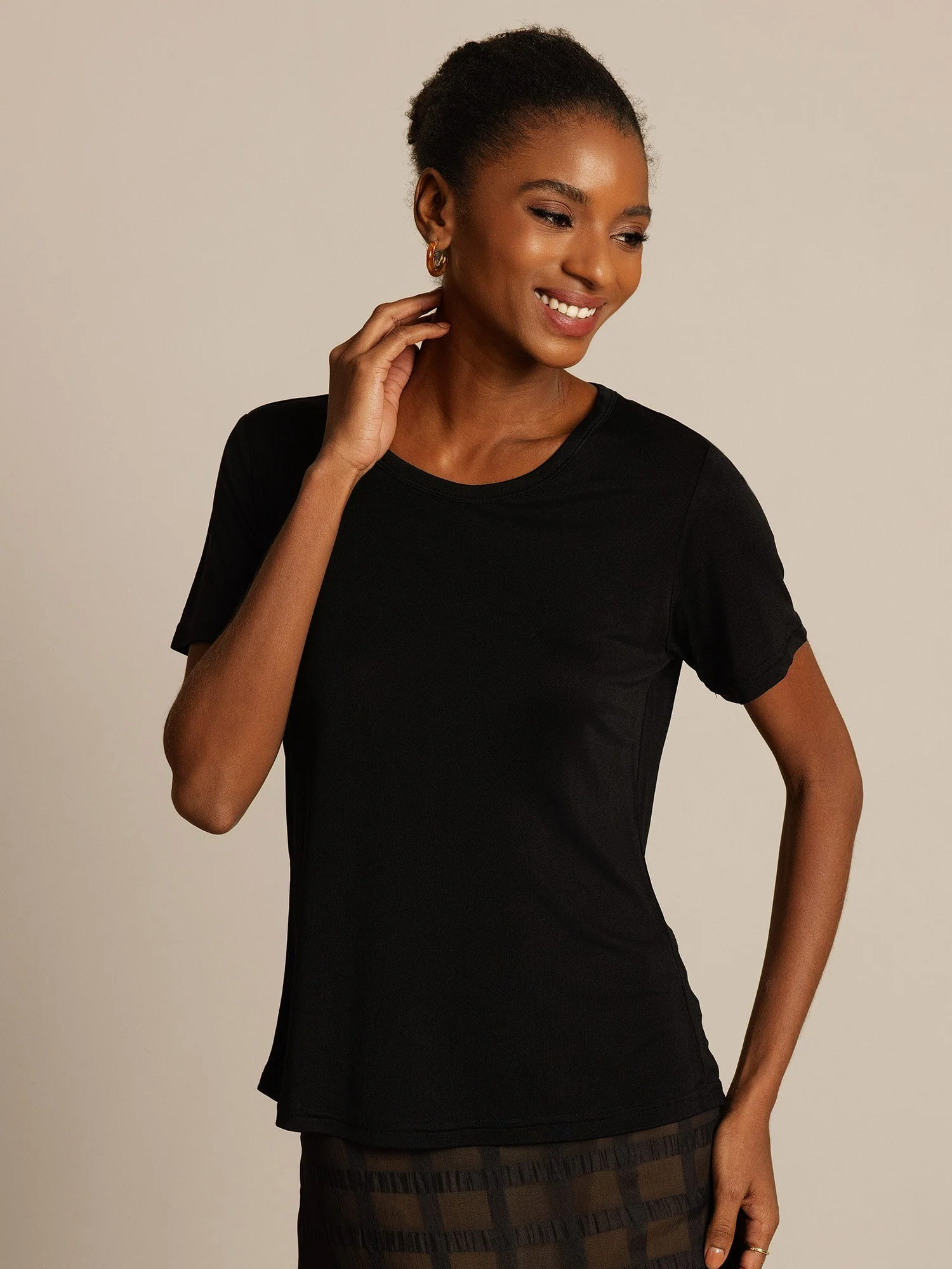 Pure Silk Jersey Short Sleeve Women's T-Shirt - Image 11