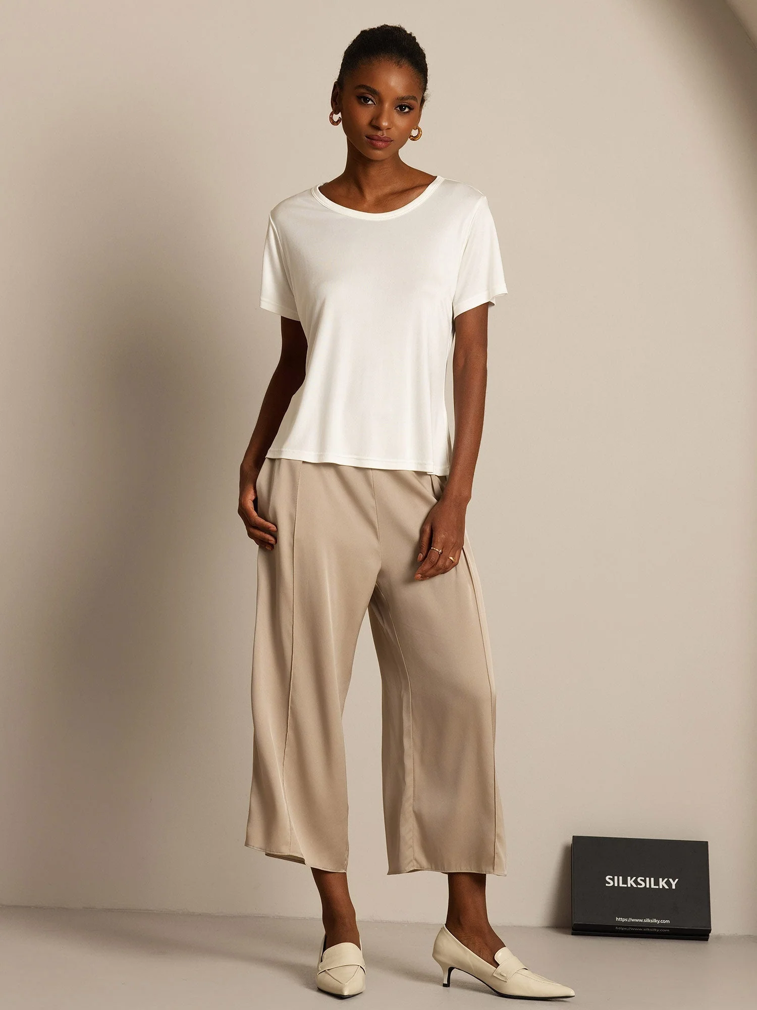 Women's Pure Silk Jersey Short Sleeve Round Neck T-Shirt - Image 6