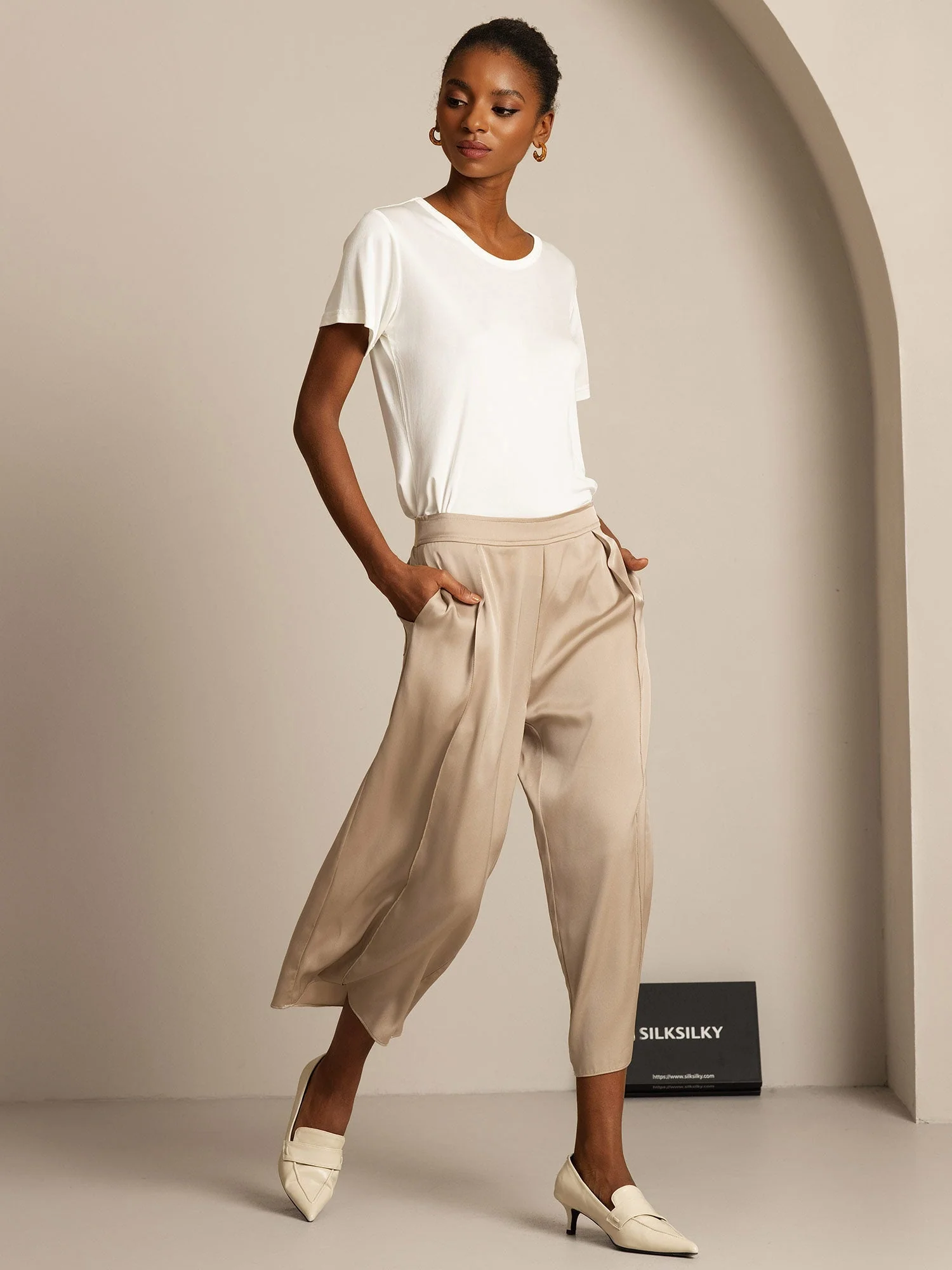 Women's Pure Silk Jersey Short Sleeve Round Neck T-Shirt - Image 7