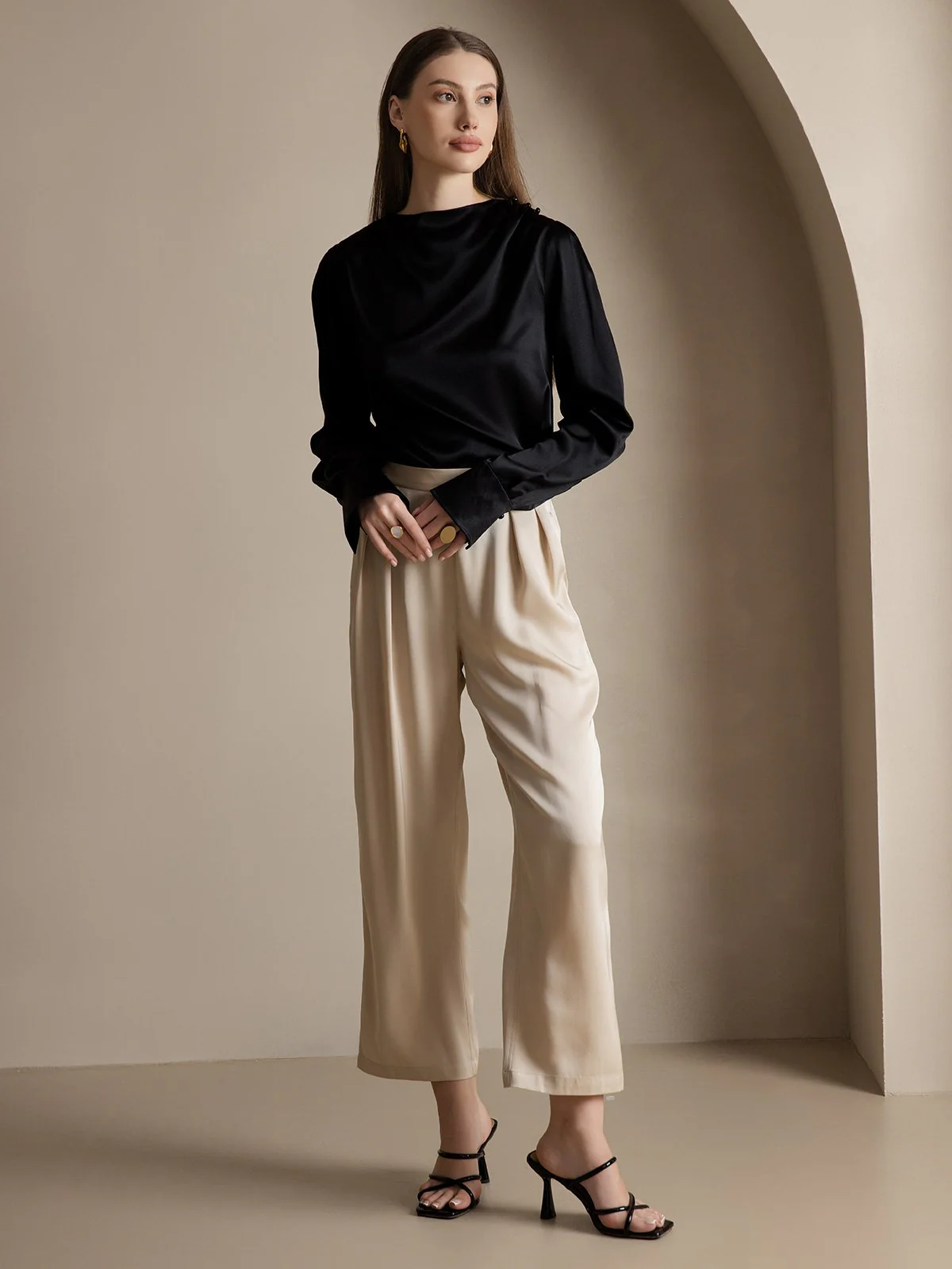 Clearance(US Warehouse) - Women's 22Momme Silk High Waist Wide Leg Tapered Pleated Cropped Pants - Image 6