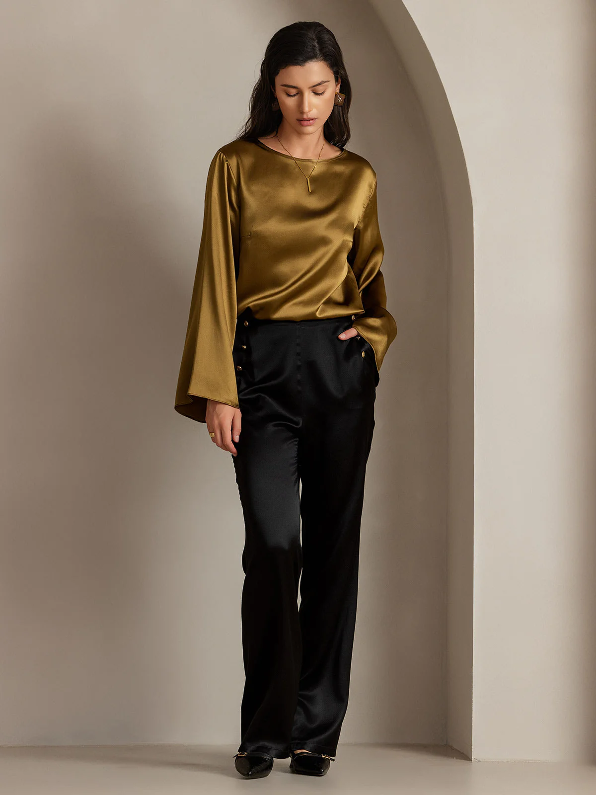 19Momme Silk High Waist Straight Fit Women's Pants with Back Elastic Waist Design - Image 7