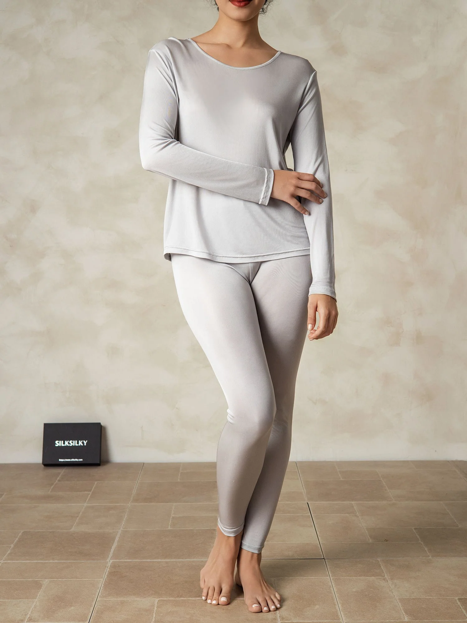 Women's Silk Jersey Long Sleeve Long Johns - Image 15