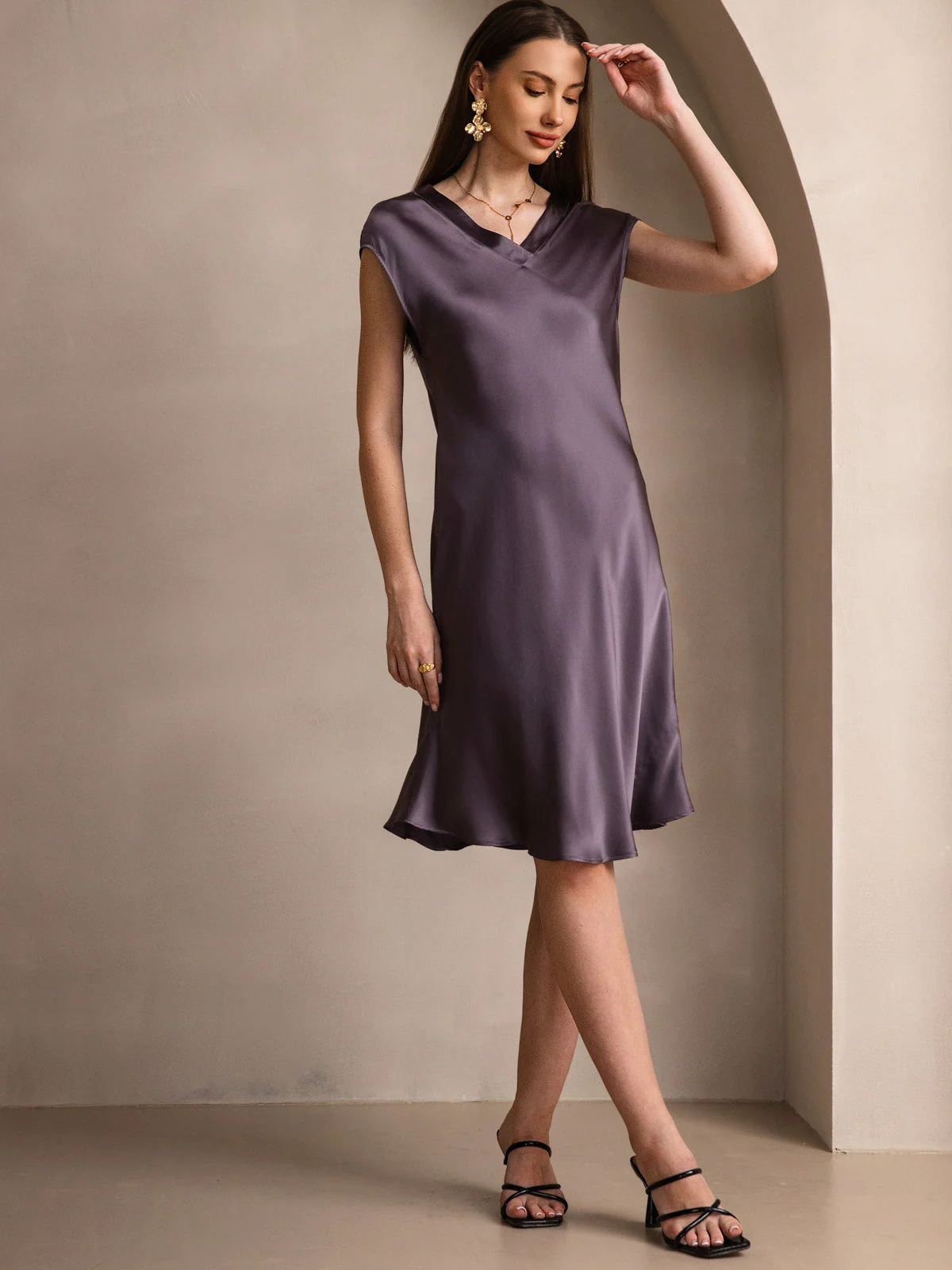 Pure Silk Cap Sleeve V-neck Knee Nightgown - Image 19