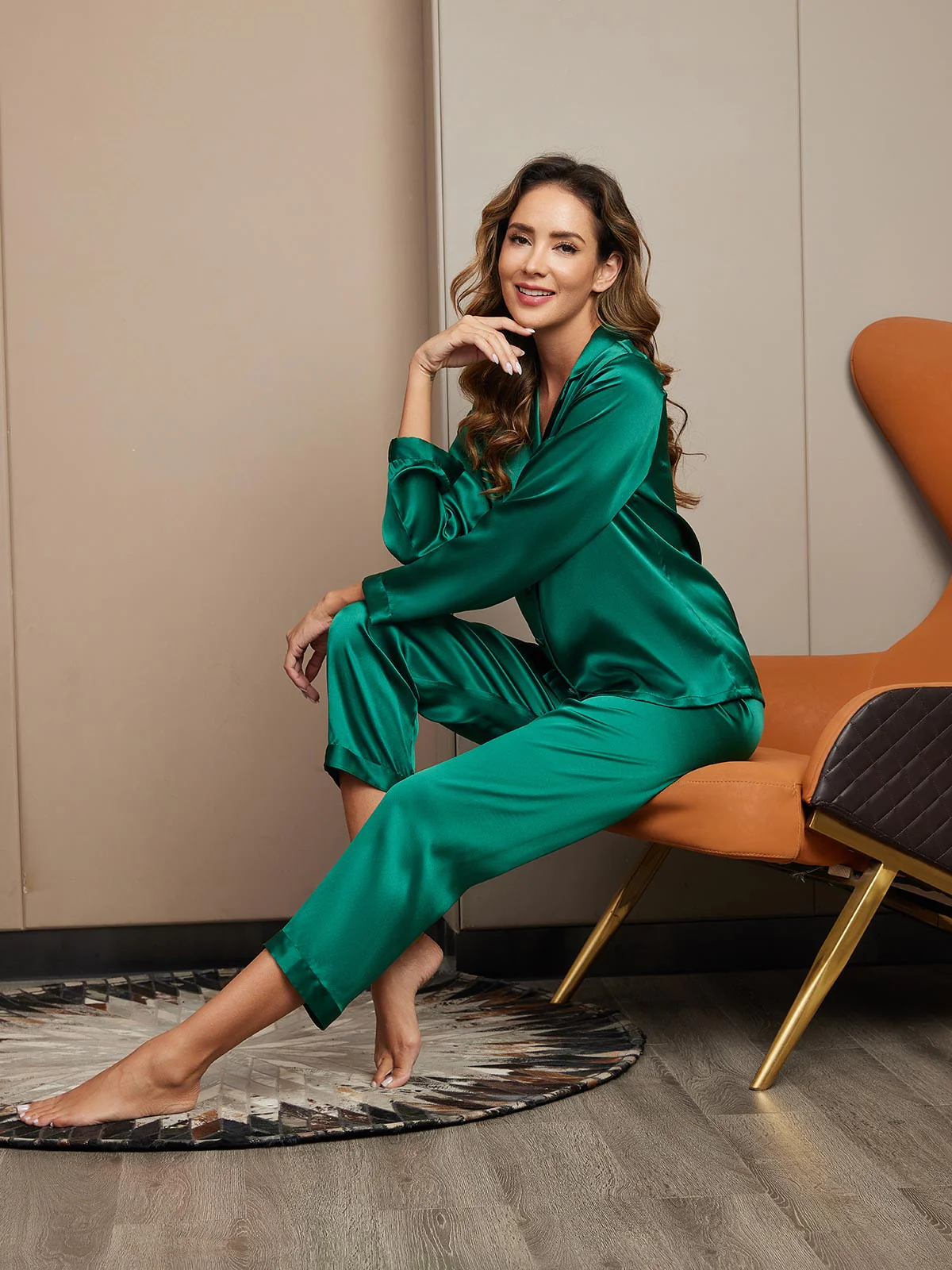 Pure Silk Long Sleeve Women's Pajamas Set - Image 16
