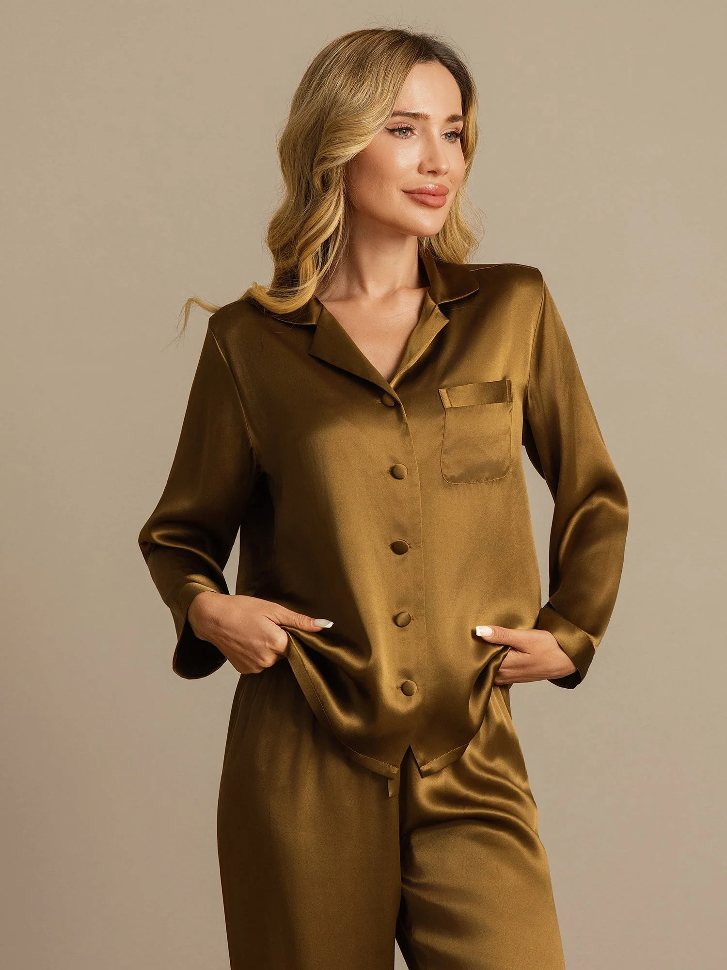 Pure Silk Long Sleeve Women's Pajamas Set - Image 51