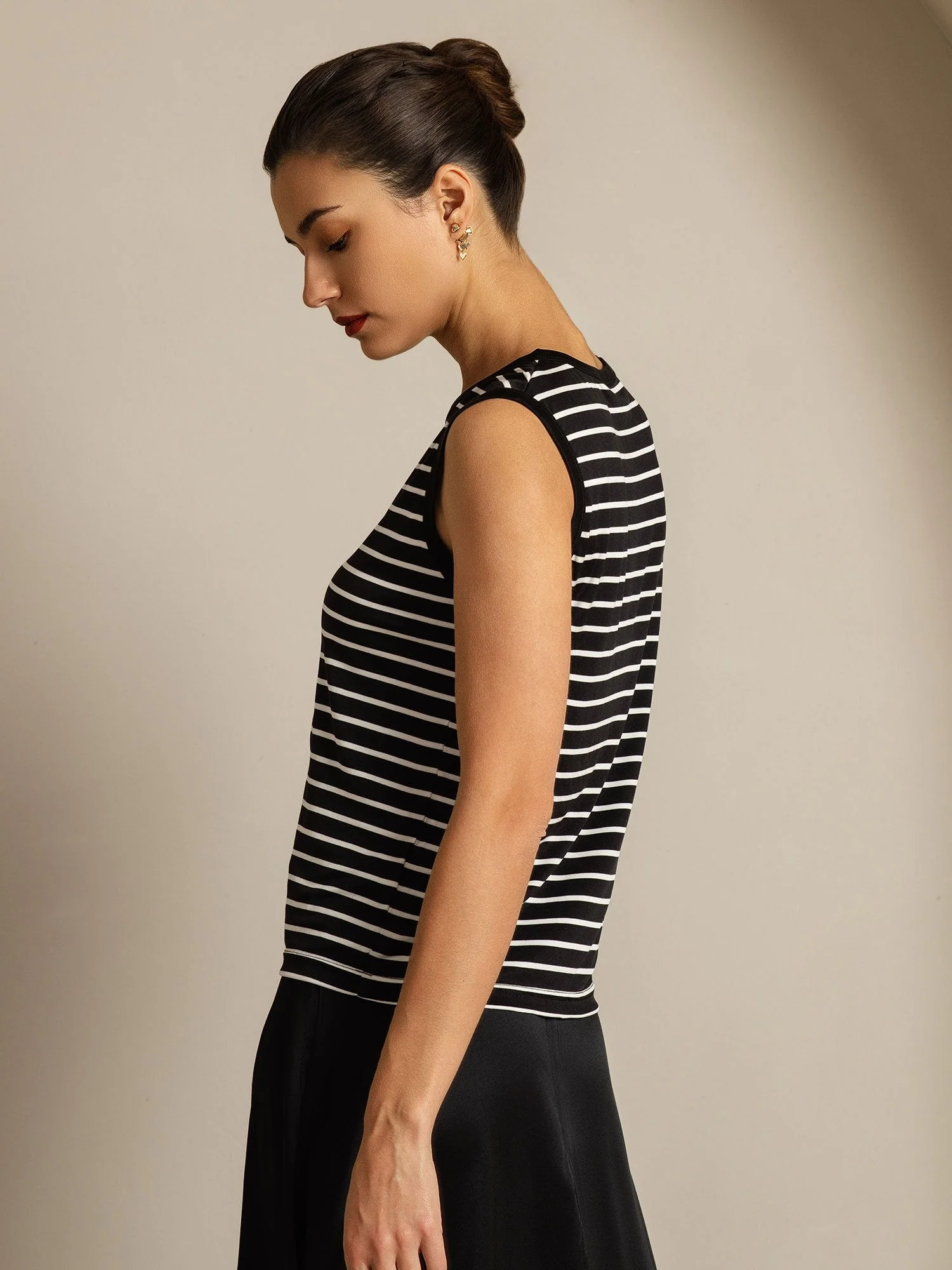 Women's Pure Silk Round Neck Sport Stripe Print Tank Top - Image 11
