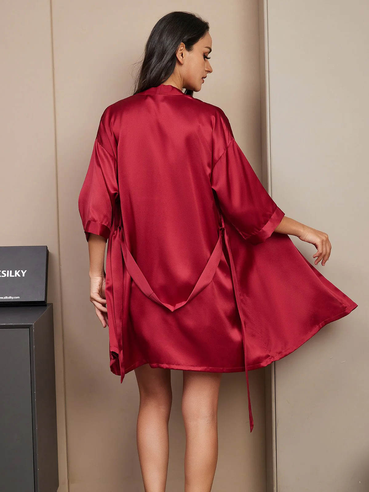 Women's Pure Silk Spaghetti Strap V-neck Camisole Set & Robe 3Pcs - Image 7