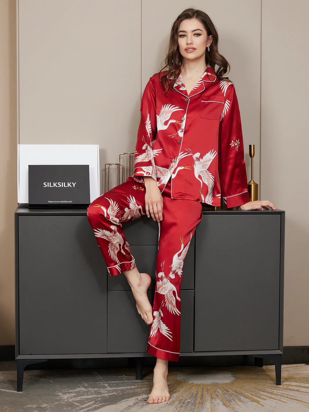 19Momme Pure Silk Crane Print Women's Long Sleeve Notch Collar Pajamas Set - Image 22